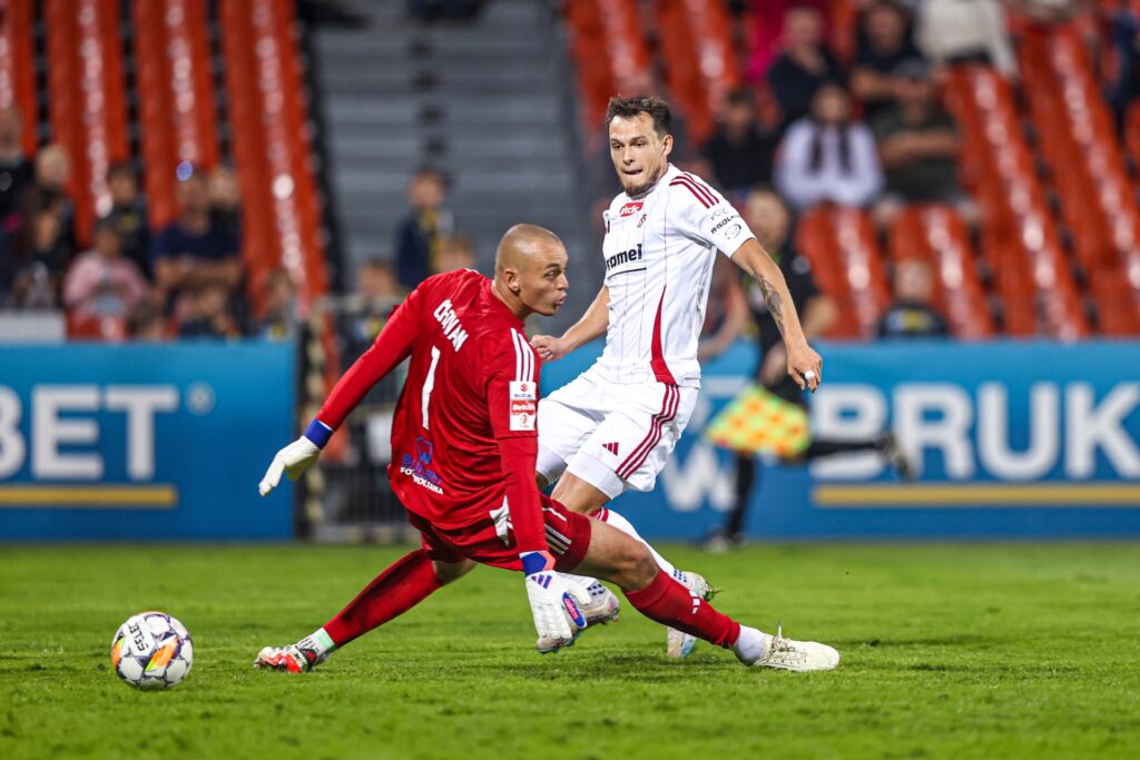 Bruk Bet Termalica Nieciecza LKS Lodz 2024 30 1024x683 1 | AleMecz.pl