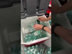 Read more about the article Przedmeczowy ASMR prosto z szatni 👂 #górnikzabrze #football #ASMR