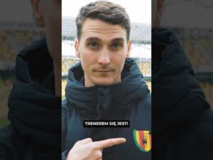 Read more about the article ☀️Dzień z Trenerem Akademii – 👑Michałem Sarkiem #koronakielce #football #akademia