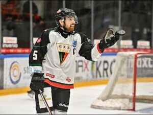 Read more about the article „Drużyna w play-off jest najważniejsza” – Filip Komorski po meczu GKS Tychy – JKH GKS Jastrzębie 3:1