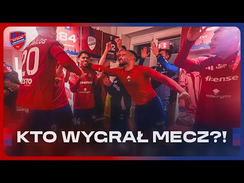 Read more about the article Radość w szatni po zwycięstwie z Legią Warszawa