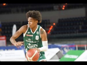 Read more about the article Końcówka meczu Twarde Pierniki Toruń – Legia Warszawa (4.04.25)