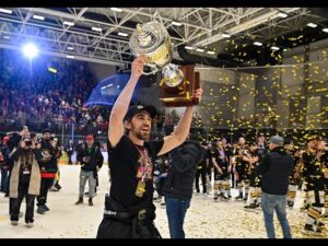 Read more about the article Mistrz GKS! Dominik Paś: Zasłużyliśmy na złoto