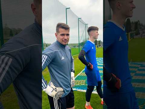 You are currently viewing CO ZA PRZEWROTKA TRENERA BRAMKARZY Patryka Sobolewskiego 💣Kulisy treningu przed meczem ze Świtem