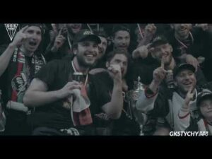 Read more about the article Mistrz GKS! Radość po zdobyciu Mistrzostwa Polski [TAFLA, SZATNIA I ŚPIEWANIE Z KIBICAMI]