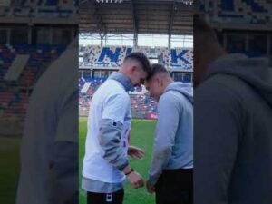 Read more about the article Pojedynek! 🥊 #football #sports #mma #ksw