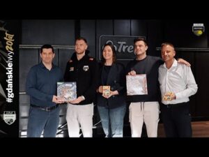 Read more about the article „Mniej niż 10” – Gijs Jorna stworzył swoją karciankę | Trefl Gdańsk