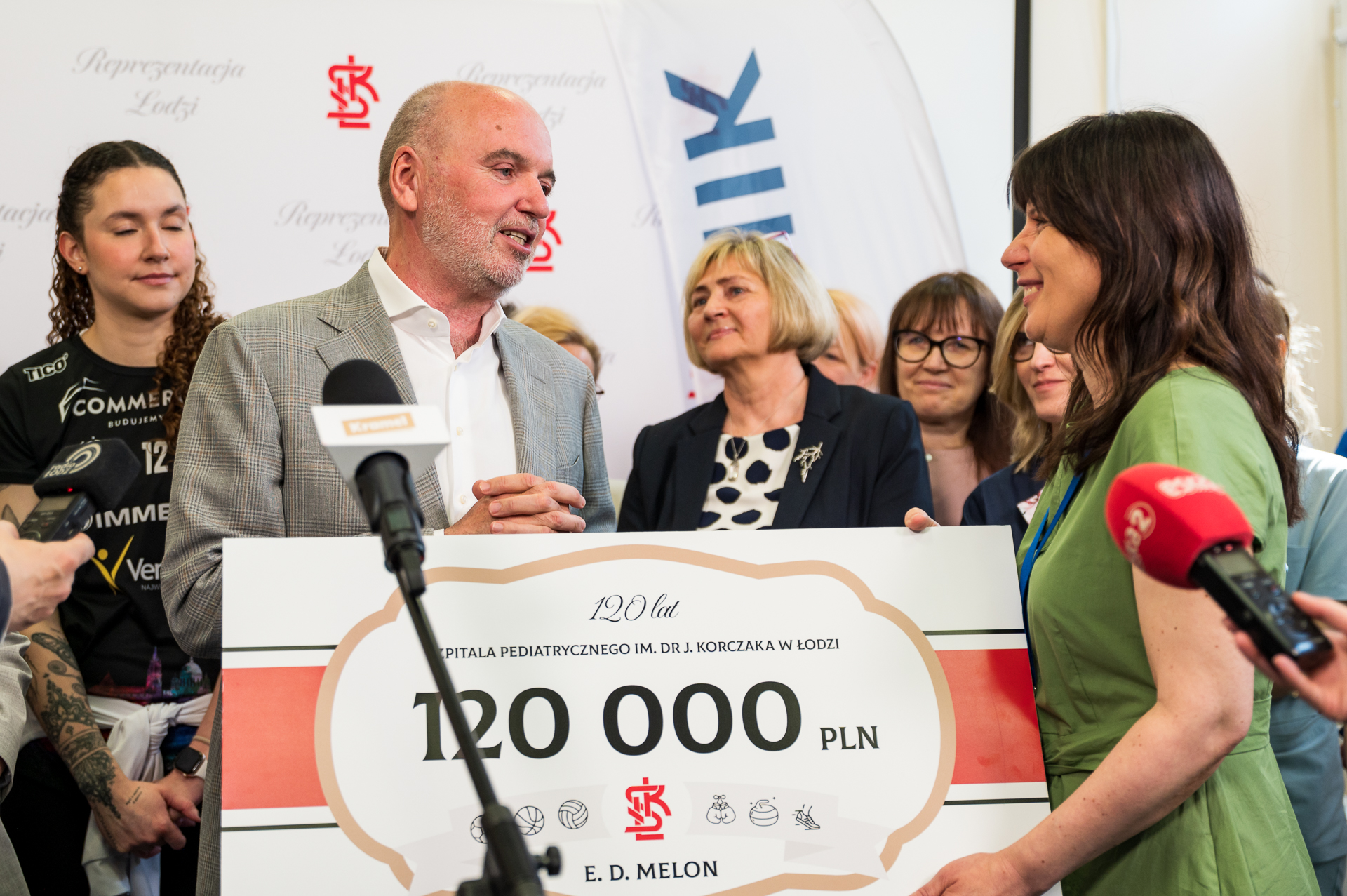 You are currently viewing 120 tys. zł dla szpitala Korczaka od Wielosekcyjnego ŁKS