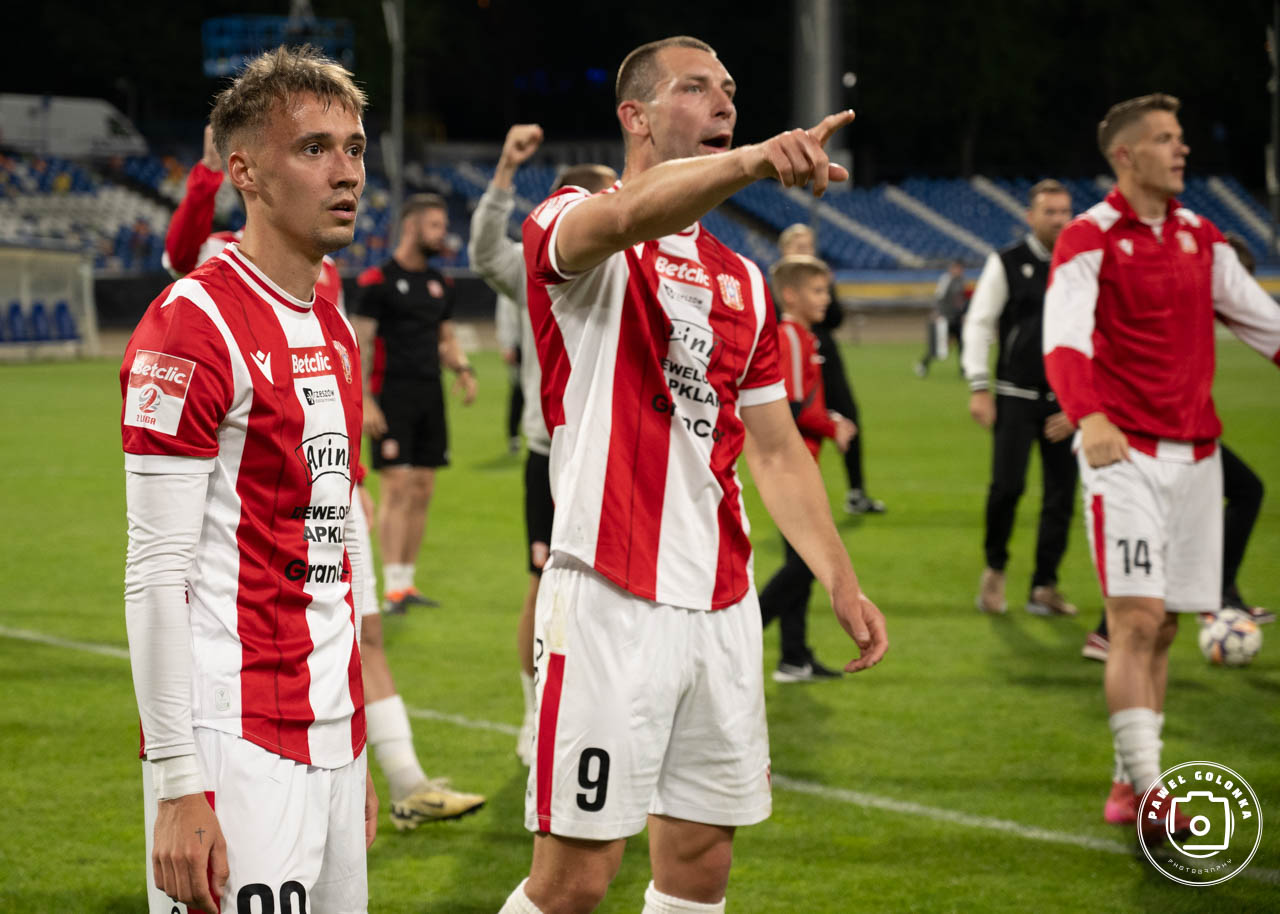 You are currently viewing ZDJĘCIA Z MECZU RESOVIA – POGOŃ GRODZISK MAZOWIECKI