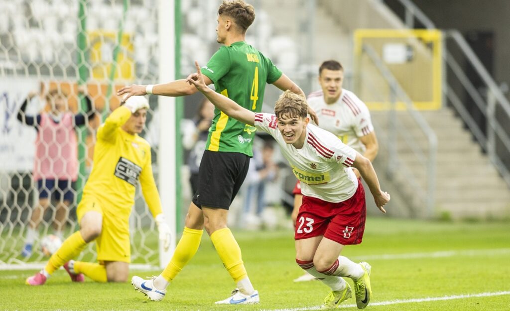 20250530 LKS DF40 1024x625 1 | AleMecz.pl