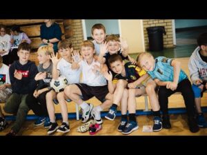 Read more about the article Lekcja WF- u z Portowcami | Szkoła Podstawowa nr 35