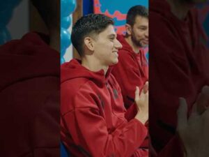 Read more about the article 🎶 „STO LAT, STO LAT” 🎂 #rakówczęstochowa #częstochowa #urodziny #pkoekstraklasa #piłkanożna