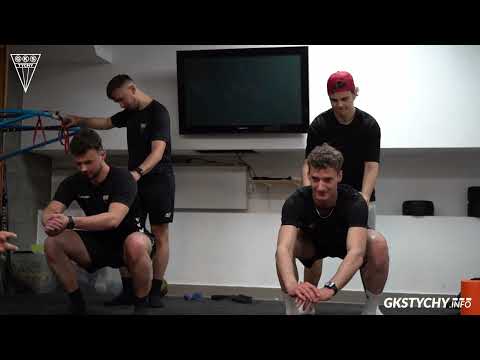 You are currently viewing ” Nie chcemy być po mistrzostwie tłustymi kotami” – Hokeiści rozpoczęli przygotowania