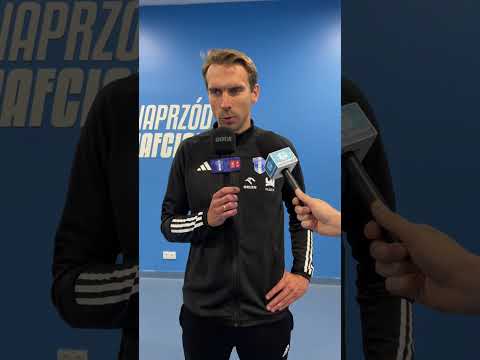 Read more about the article Mecz #WPLSTO podsumował również trener Narciarzy Łukasz Nadolski 🗣️