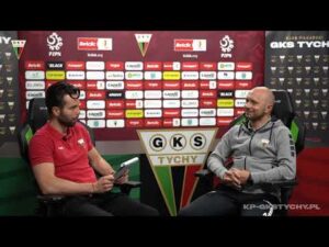 Read more about the article ” Decyzje kadrowe, okienko transferowe i przeprosiny” – Q&A z Arturem Skowronkiem