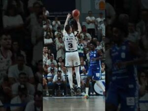 Read more about the article PLUTA SPECJALISTA DO ZADAŃ SPECJALNYCH 🤯 #legia #basketball #plkpl #sport #nba #basket #koszykowka