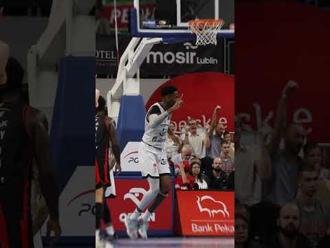 You are currently viewing PLUTA NAD KOSZ DO ONU!!! 😤 #legia #basketball #plkpl #sport #nba #basket#koszykowka