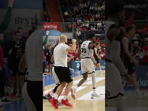 You are currently viewing ZŁOTA ASYSTA 😎 #legia #basketball #plkpl #sport #nba #basket