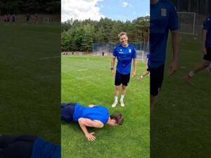 Read more about the article The winner takes it all 😁😅 #lechpoznań #football #kolejorz #shorts