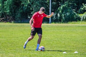 Read more about the article Zdjęcia z pierwszego treningu w ramach letnich przygotowań do sezonu 2025/26