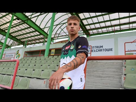 You are currently viewing Wzmacniamy siłę ognia! Oliwier Jarosz piłkarzem „Brunatnych”