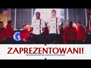 Read more about the article Prezentacja drużyny i wyjazdowej koszulki w Galerii Jurajskiej