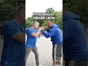 Read more about the article Kto jest większym kibicem Lecha? 👀🥊  #lechpoznań  #football #fans #shorts