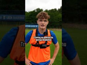 Read more about the article Trening na podsłuchu – wersja Akademia Lecha Poznań 👦🏻 #lechpoznań #football #training #shorts