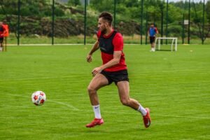 oboz tuszownarodowy lato2025 10 300x200 1 | AleMecz.pl