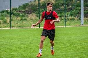 oboz tuszownarodowy lato2025 24 300x200 1 | AleMecz.pl