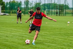 oboz tuszownarodowy lato2025 33 300x200 1 | AleMecz.pl