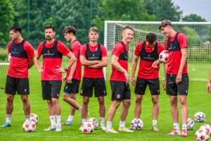 oboz tuszownarodowy lato2025 42 300x200 1 | AleMecz.pl