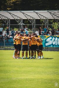 Hutnik Resovia 16 min 200x300 1 | AleMecz.pl