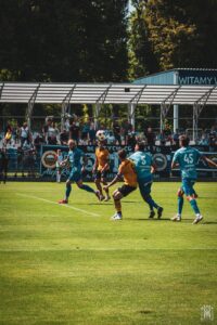 Hutnik Resovia 45 min 200x300 1 | AleMecz.pl