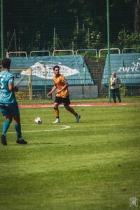 Hutnik Resovia 47 min 200x300 1 | AleMecz.pl