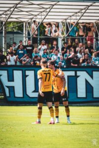 Hutnik Resovia 58 min 200x300 1 | AleMecz.pl