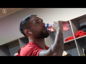 Read more about the article WYJAZDOWY PIERWSZY PUNKT | Zagłębie Lubin – Korona Kielce 1:1 | KULISY MECZU (01.08.2025 r.)