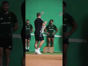 Read more about the article Cały czas mocno! 👊 #betclic1liga #football #górnikłęczna #zielonoczarni