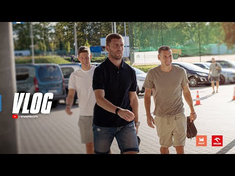 You are currently viewing VLOG | Nowe buty Pomora, Matchoi i język polski, Nowak show