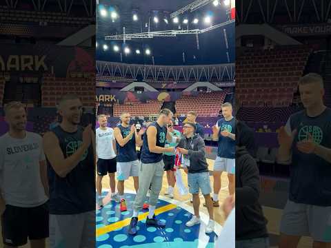 You are currently viewing Dončić X Janża #basketball #football #slovenia