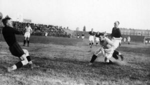 Read more about the article Historia meczów z Ruchem | QUIZ