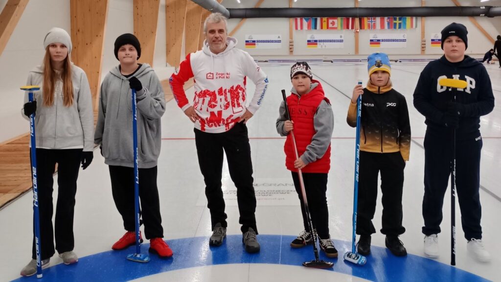 curling 1024x576 1 | AleMecz.pl