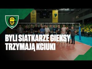 Read more about the article Byli siatkarze GKS-u Katowice trzymają kciuki za GieKSę