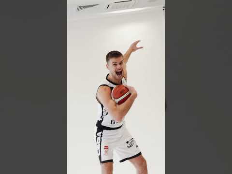 You are currently viewing Trochę zza kulis 👀📷 #legia #basketball #plkpl #nba #basket #koszykowka