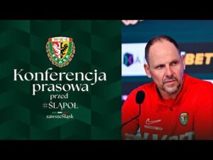 Read more about the article Konferencja prasowa przed meczem #ŚLĄPOL | Ante Simundza