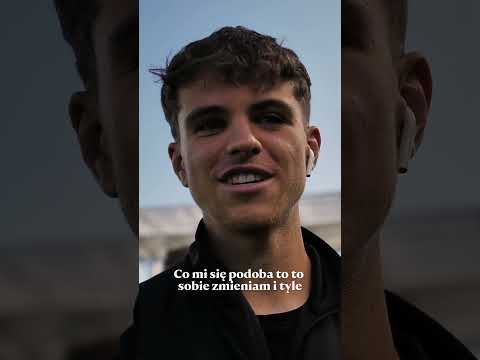 Read more about the article Przedmeczowy rytuał Oskara Leśniaka? #football #piastgliwice #ekstraklasa