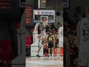 Read more about the article HUNTER DO GRAVES 🫣🏀 #legia #basketball #plkpl #nba #basket #koszykowka