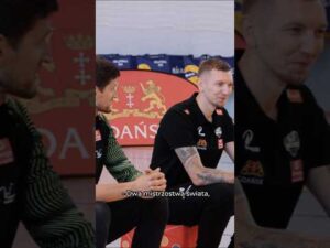 Read more about the article Piotr Nowakowski i Damian Schulz na spotkaniu z uczniami z Przywidza 🙌 | Energa Trefl Gdańsk #Shorts