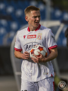 20251005 Resovia Rekord 5761 225x300 1 | AleMecz.pl