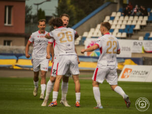 20251005 Resovia Rekord 8451 300x225 1 | AleMecz.pl